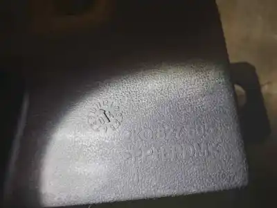 Second-hand car spare part trunk lock for volkswagen caddy ka/kb (2k) 1.9 tdi oem iam references 2k0827505  