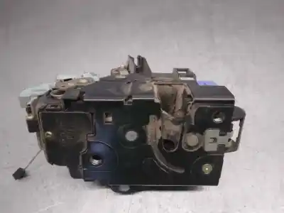 Second-hand car spare part left front door lock for volkswagen caddy ka/kb (2k) 1.9 tdi oem iam references 3d1837015  