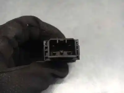 Second-hand car spare part switch for ssangyong musso (fj) 2.9 d oem iam references 8137005000  