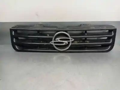Peça sobressalente para automóvel em segunda mão grelha frontal por ssangyong musso (fj) 2.9 d referências oem iam 7943005101be