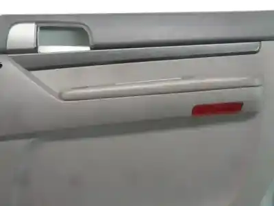 Автозапчасти б/у обивка задней правой двери за ssangyong rodius ii 2.0 xdi ссылки oem iam 7220221000  
