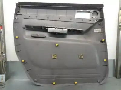 Автозапчастина б/у обликка задніх правіх дверей для ssangyong rodius ii 2.0 xdi посилання на oem iam 7220221000  