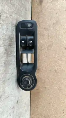 Second-hand car spare part LEFT FRONT POWER WINDOW SWITCH for RENAULT GRAND MODUS  OEM IAM references 8200379694  