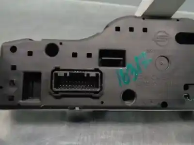 Автозапчастина б/у панель інструментів для ssangyong rodius ii 2.0 xdi посилання на oem iam 8025021530  26000028300s