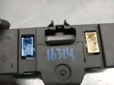 Peça sobressalente para automóvel em segunda mão comando de sofagem (chauffage / ar condicionado) por renault grand modus 1.5 dci diesel cat 86 cv / 63 kw referências oem iam 8200563524c  69340012