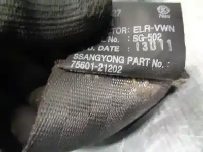 Автозапчастина б/у задній лівий ремін безпеки для ssangyong rodius ii 2.0 xdi посилання на oem iam 7560121202  3ª fila