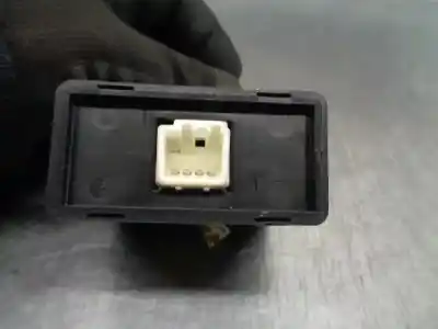 Pezzo di ricambio per auto di seconda mano modulo elettronico per ssangyong rodius ii 2.0 xdi riferimenti oem iam 8737021002  