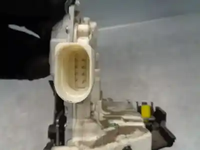 Автозапчастина б/у замок дверей заднього лівого для audi a4 b7 avant (8ed) 2.0 tdi посилання на oem iam 8e0839015aa  