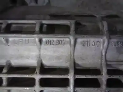 Pezzo di ricambio per auto di seconda mano riduttore per audi a6 avant (4b5) 2.4 v6 30v riferimenti oem iam eaa 012300057hx eaa13021