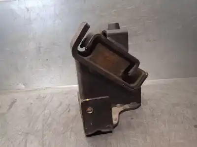 Pezzo di ricambio per auto di seconda mano supporto motore sinistro per ssangyong rodius ii 2.0 xdi riferimenti oem iam 2075021b00  
