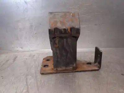 Pezzo di ricambio per auto di seconda mano supporto motore sinistro per ssangyong rodius ii 2.0 xdi riferimenti oem iam 2075021b00  