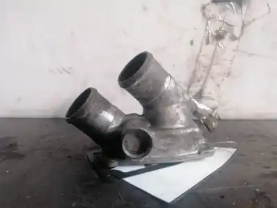 Second-hand car spare part thermostat for opel sintra 2.2 16v dti oem iam references 90571615