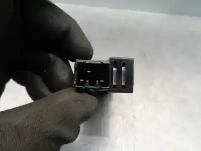 Second-hand car spare part headlights switch for ford ranger (eq) 2.5 12v td cat oem iam references 4004933  