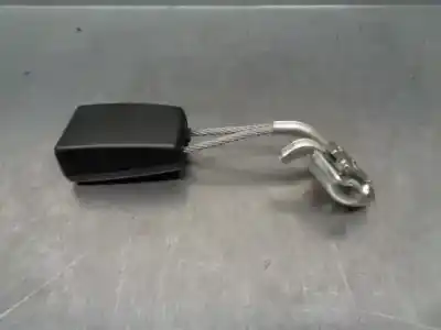 Автозапчасти б/у крюк для пояса за seat exeo st (3r5) (2009>) 2.0 tdi ссылки oem iam 3r0857740  