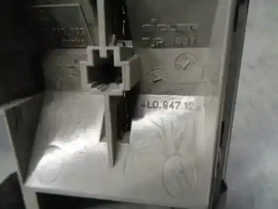 Автозапчастина б/у внутрішне світло для seat exeo st (3r5) (2009>) 2.0 tdi посилання на oem iam 3r9947123  