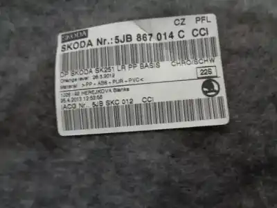 Автозапчастина б/у обработка передніх правіх дверей для skoda rapid spaceback (nh1) 1.6 tdi посилання на oem iam 5jb867014c  