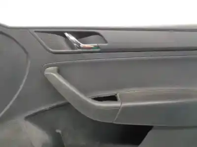 Автозапчастина б/у обработка передніх правіх дверей для skoda rapid spaceback (nh1) 1.6 tdi посилання на oem iam 5jb867014c  