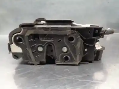 Second-hand car spare part front right door lock for skoda rapid spaceback (nh1) 1.6 tdi oem iam references 5e1837016a  