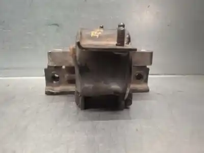 Pezzo di ricambio per auto di seconda mano supporto motore sinistro per skoda rapid spaceback (nh1) 1.6 tdi riferimenti oem iam 6rf199555e  