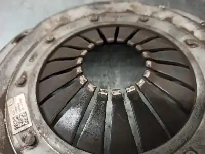 Автозапчасти б/у комплект сцепления за skoda rapid spaceback (nh1) 1.6 tdi ссылки oem iam 03l141025r  