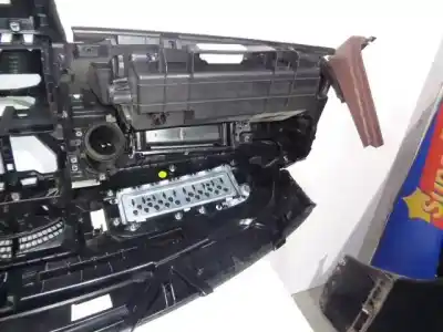 Peça sobressalente para automóvel em segunda mão tablier por mini r55 clubman 16v cat referências oem iam 51452752769  