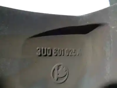 Автозапчастина б/у шина для skoda superb i (3u4) 1.9 tdi посилання на oem iam 3u0601025a aluminio 8p r167jx16h2et37