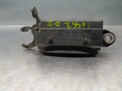 Автозапчасти б/у левая передняя наружная ручка за audi a3 (8l) 1.8 ambiente ссылки oem iam 8d0837207a  4a0837205d