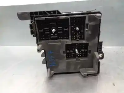 Second-hand car spare part fuse box unit for kia cee´d 1.6 crdi cat oem iam references 919501h030  