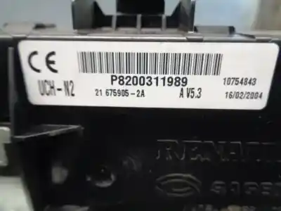 Pièce détachée automobile d'occasion boîtes à fusibles pour renault clio ii fase ii (b/cb0) 1.5 dci diesel références oem iam   