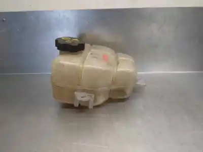 Second-hand car spare part coolant expansion tank for opel meriva b monospace (s10) 1.7 cdti (75) oem iam references 13265592