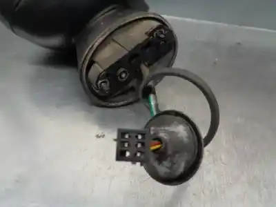 Автозапчастина б/у правий задний огляд для opel meriva b monospace (s10) 1.7 cdti (75) посилання на oem iam 13321586  