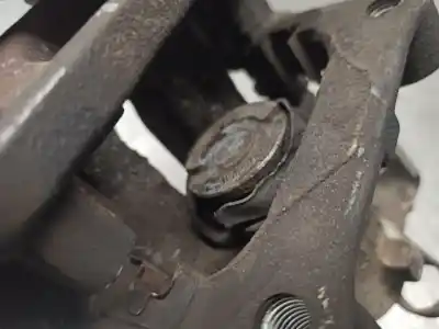 Автозапчастина б/у задній лівий гальмівний супорт для opel meriva b monospace (s10) 1.7 cdti (75) посилання на oem iam 95520127  