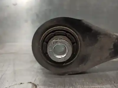 Peça sobressalente para automóvel em segunda mão braço de suspensão inferior traseiro esquerdo por skoda superb combi (3v5) 2.0 tdi referências oem iam 5q0501529f  