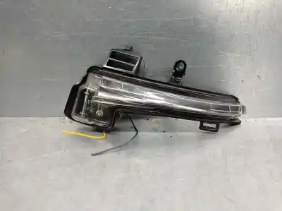 Peça sobressalente para automóvel em segunda mão farolim dianteiro direito por skoda superb combi (3v5) 2.0 tdi referências oem iam 3v0949102