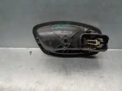 Автозапчасти б/у левая передняя внутренняя ручка за renault clio iv 0.9 ссылки oem iam 826730001r  