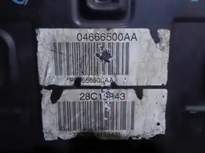 Pezzo di ricambio per auto di seconda mano motore completo per chrysler voyager (rg) motor 2.8 ltr. - 110 kw crd cat riferimenti oem iam enr / vm28 04666500aa 5y527600r