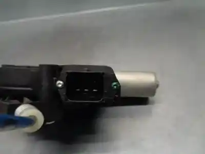 Автозапчастина б/у регулятор вікна передній лівий для opel corsa e (x15) 1.3 cdti (08 68) посилання на oem iam 13298153  