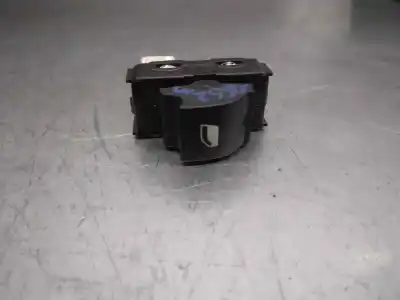 Peça sobressalente para automóvel em segunda mão botão / interruptor elevador vidro dianteiro direito por peugeot 208 i (ca_, cc_) 1.2 vti 82 referências oem iam 96751119zd