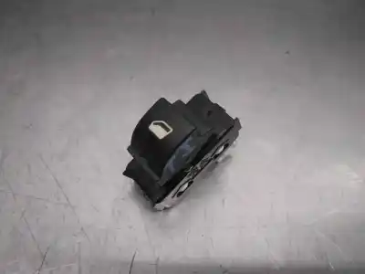 Peça sobressalente para automóvel em segunda mão botão / interruptor elevador vidro traseiro esquerdo por peugeot 208 i (ca_, cc_) 1.2 vti 82 referências oem iam 96751119zd