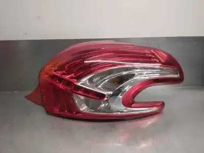 Peça sobressalente para automóvel em segunda mão farolim traseiro direito por peugeot 208 i (ca_, cc_) 1.2 vti 82 referências oem iam 9672628380