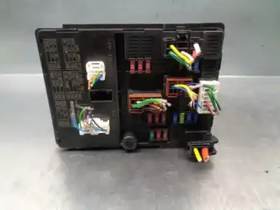 Peça sobressalente para automóvel em segunda mão caixa de fusíveis e relés por nissan note (e11e) 1.5 dci turbodiesel cat referências oem iam 284b71hz2a