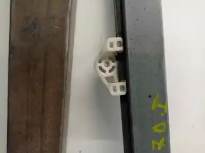 Second-hand car spare part driver left window regulator for renault kangoo express 1.5 dci oem iam references 402087a  