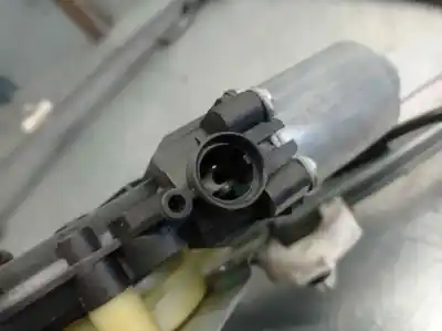 Second-hand car spare part driver left window regulator for renault kangoo express 1.5 dci oem iam references 402087a  