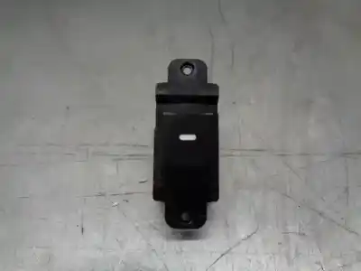 Pezzo di ricambio per auto di seconda mano comando alzacristalli posteriori destro per hyundai i10 1.0 cat riferimenti oem iam 90121b4000
