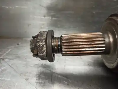 Second-hand car spare part front left transmission for renault megane i scenic (ja0) 2.0 alize oem iam references 7701469845  