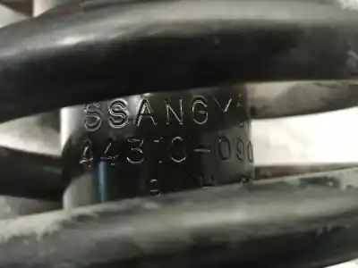Автозапчастина б/у амортизатор передній лівий для ssangyong actyon 2.0 td cat посилання на oem iam 4431009003  
