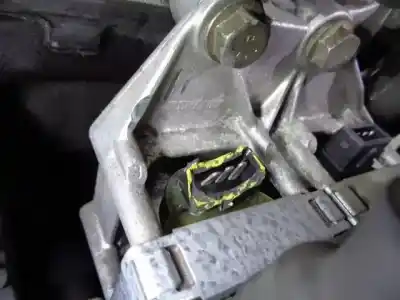 Second-hand car spare part complete engine for renault megane i scenic (ja0) 2.0 alize oem iam references f3rp796 7701470514 c007934