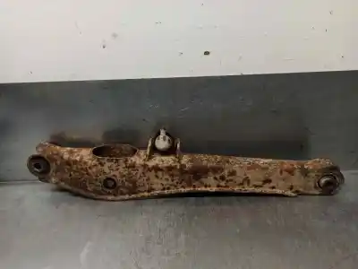 Pezzo di ricambio per auto di seconda mano braccio sospensione posteriore inferiore destro per jeep compass 2.0 crd cat riferimenti oem iam 5105272ab