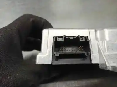 Second-hand car spare part airbag control unit for renault scenic ii 1.9 dci diesel fap oem iam references 8200962377  610904600