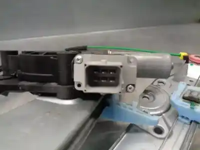 Second-hand car spare part driver left window regulator for opel corsa d (s07) 1.4 (l08 l68) oem iam references 13314156  